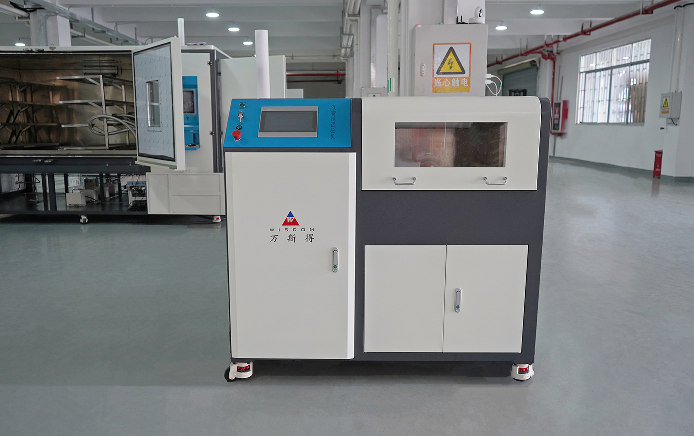 1-250S01F640961.jpg